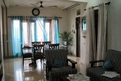 8.LivingDining